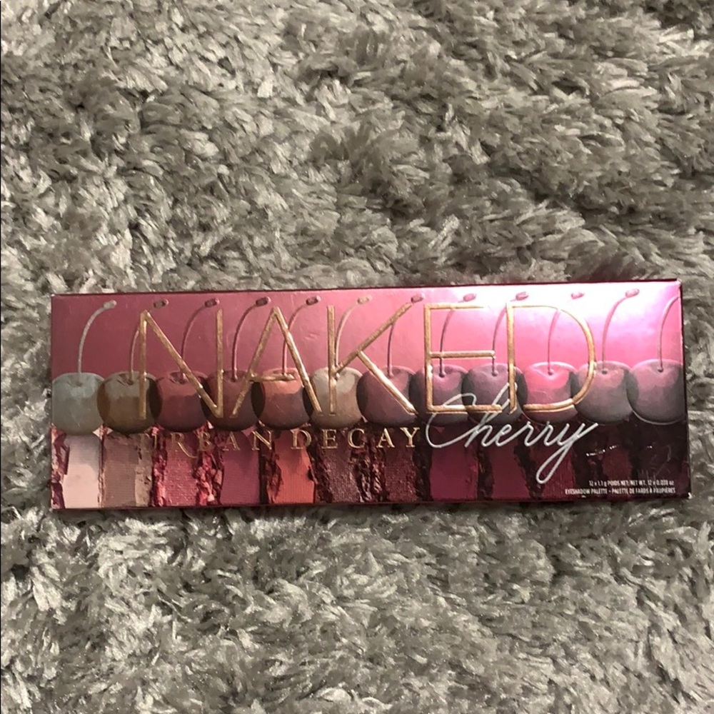 BRAND new naked palette